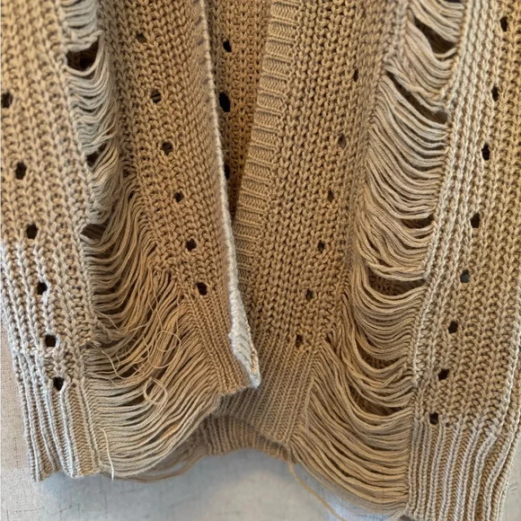Arizona Jean Co. Size S Open Long Cardigan. Tan with distressed design. - Picture 5 of 5